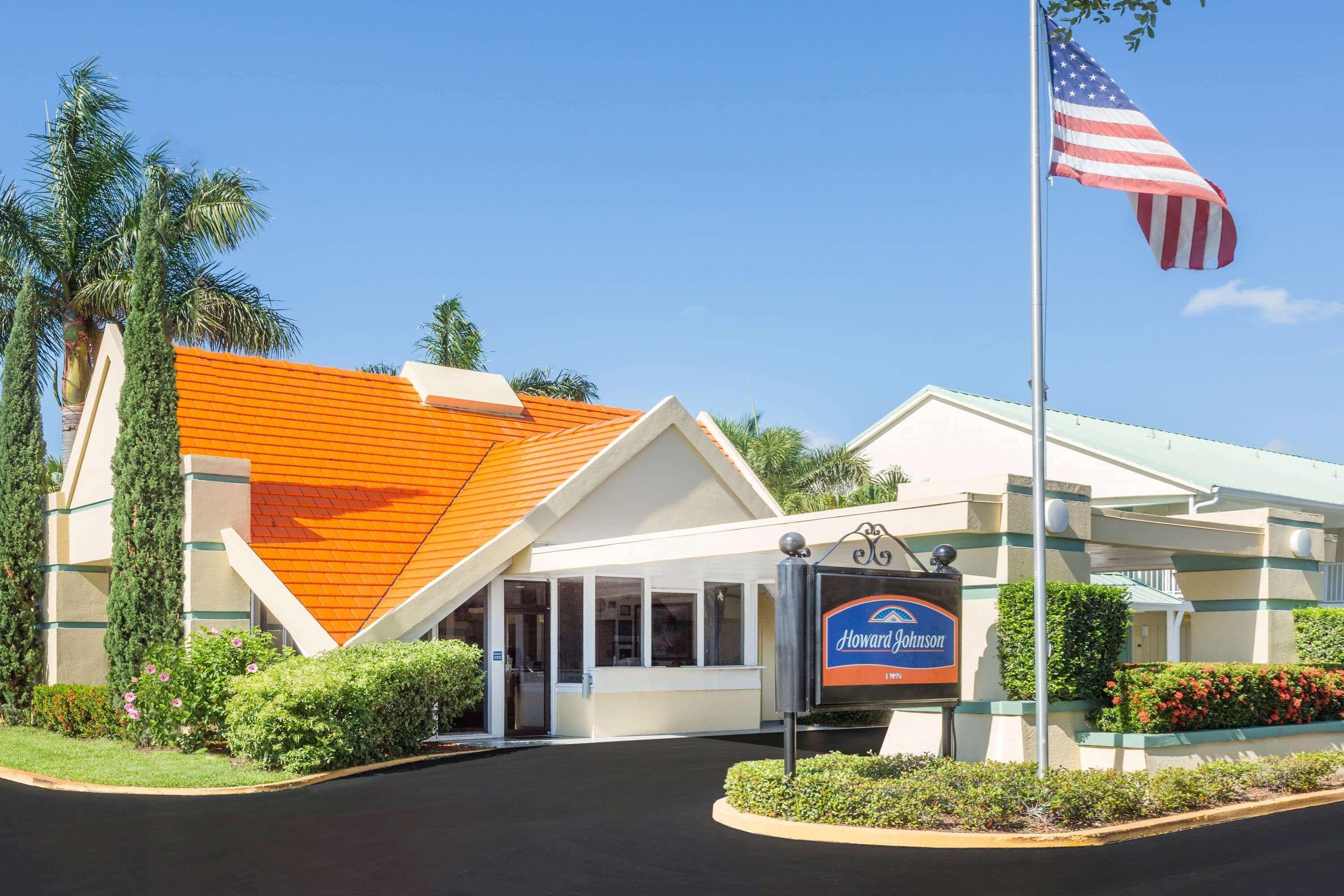 Howard Johnson By Wyndham Vero Beach / Downtown Экстерьер фото