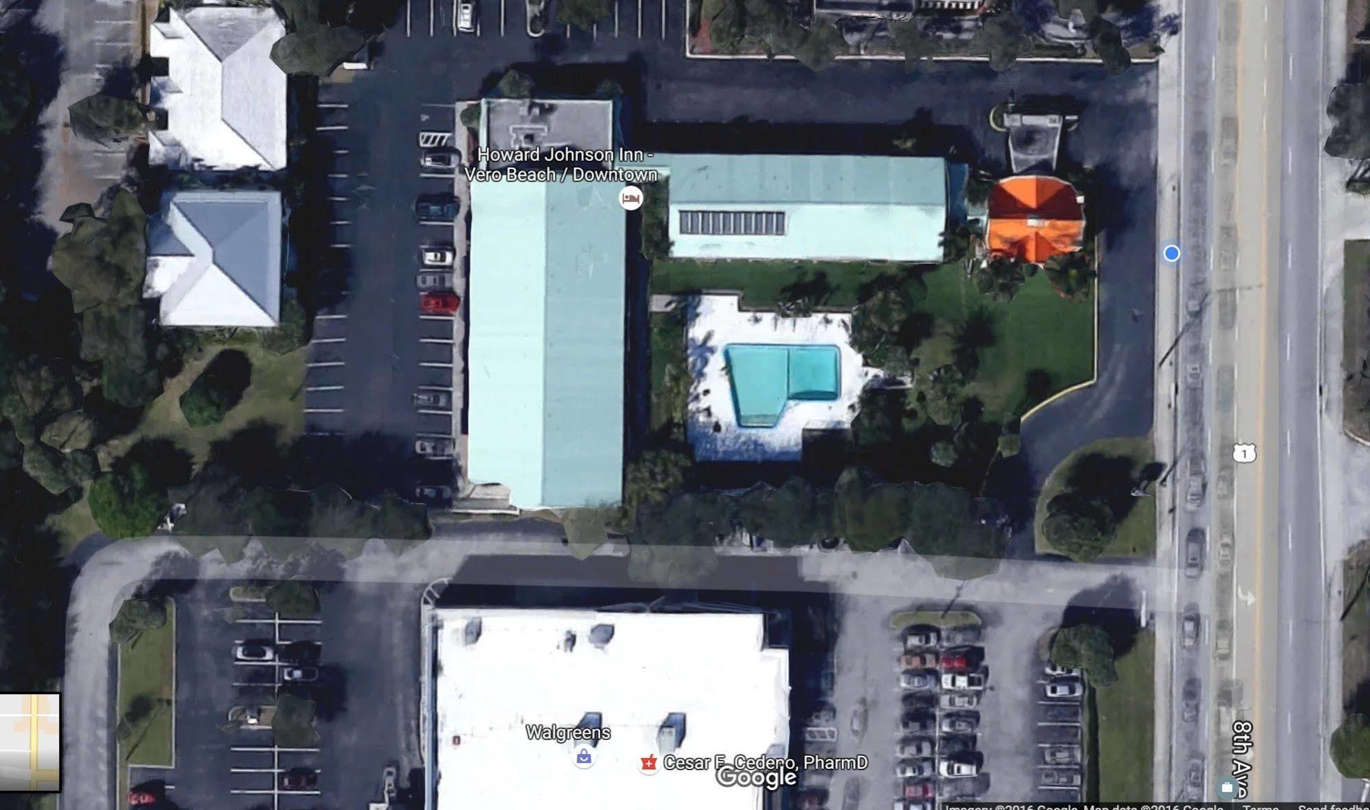 Howard Johnson By Wyndham Vero Beach / Downtown Экстерьер фото
